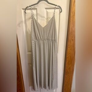 H&M striped midi dress. Size M. NWT